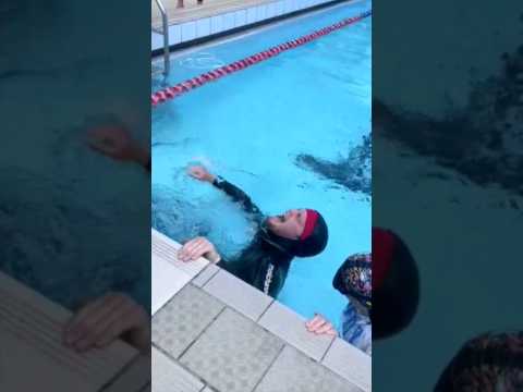 Freediver nearly has blackout! 😵 #freedive #extremesports #freediving
