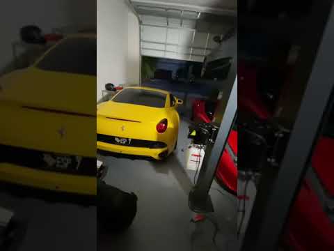 SENDO EXPULSO DO CONDOMÍNIO * CULPA DA FERRARI * 🤣😂🔥🚀 #ferrari #shorts