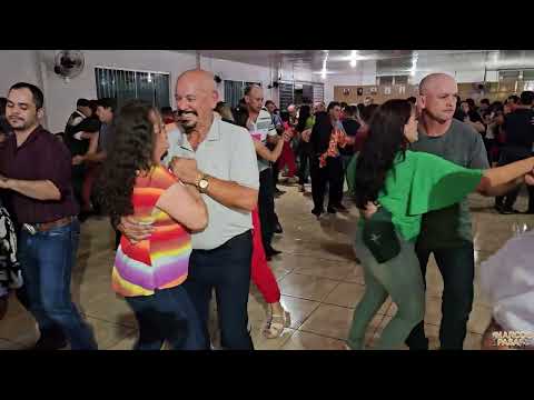 Vamos Dançar esse Bailão Topp Demais com Marcos Pasa No Forró