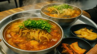 50년간 이걸 국밥에 넣었다고?! 대한민국 99퍼센트가 모르는 신박한 시장 국수와 국밥 Korean street food