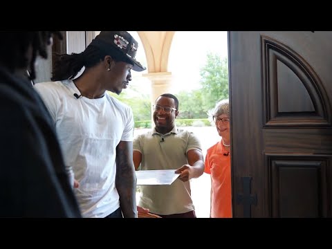 Duke Dennis neighbors brought him a gift at the AMP Summer House!