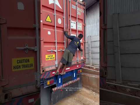 ISI KONTAINER SPAREPART DAN EXCAVATOR !!
