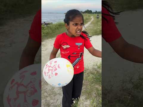 Mitti Ke Andar Se Pair Nikla 😱 Kids Sand Prank 😂 | Gum Shorts #shorts