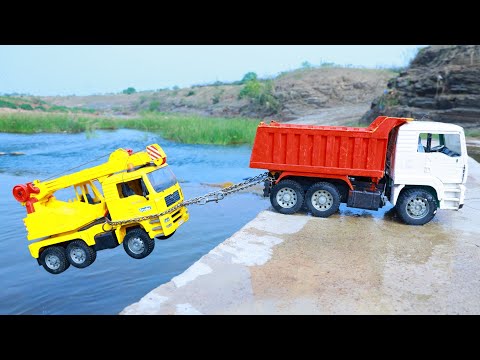 Tata Tipper Truck 16 Tyres Accident Pulling Out Eicher  380 Tractor ? Crane Machine | Mercedes Truck