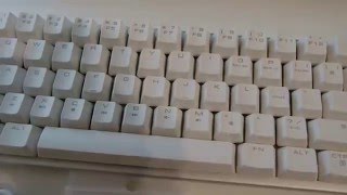 Qisan Mechanical Keyboard Blue Switch 68-Keys Mini Design