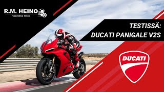 Ducati Panigale V2S MY2025 testiajo