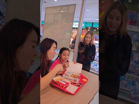 BIG BLACK KAT ep20. 🍗KFC 🍗
