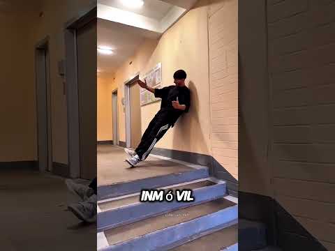 Se convierte en una verdadera estatua 鉂わ笍