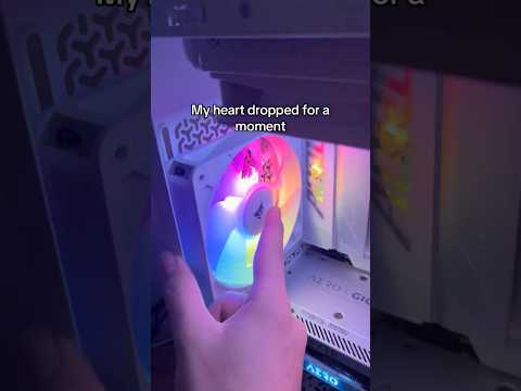 Lil kickstart and we’re back in business 😅 || Credit: TikTok/999cloudzz | #pc #pcmemes #gamingvideo