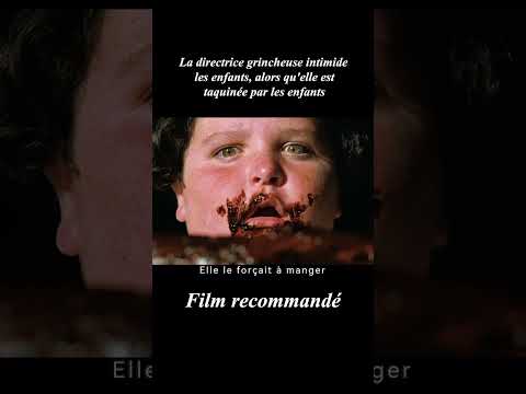 La directrice grincheuse intimide les enfants, alors qu'elle est taquinée par les enfants#shorts