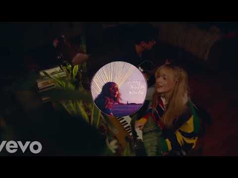 Sabrina Carpenter - Skinny Dipping (Acoustic) (Visualizer)