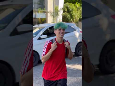 ENTREI PARA A MANSÃO KRIWAT! *vou ter que pintar o cabelo de azul*