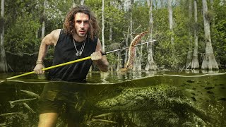 Je survis 24h dans les Everglades ! (Un alligator m’attaque)