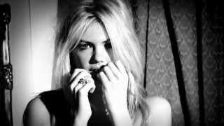 Kate Upton Lingerie Strip Tease HD