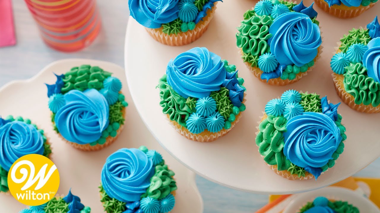Crea Diseños de Pasteles Impresionantes con el Wilton Cake Decorating Kit
