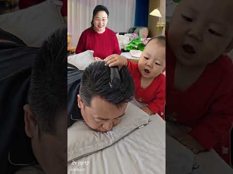 baby playing with dad ๐ ์๋ ์๋น ๋จธ๋ฆฌ ๋ฐ๊ธฐ ์์ ์ฑ๊ณต ใ
ใ
๐คฃ๐๐