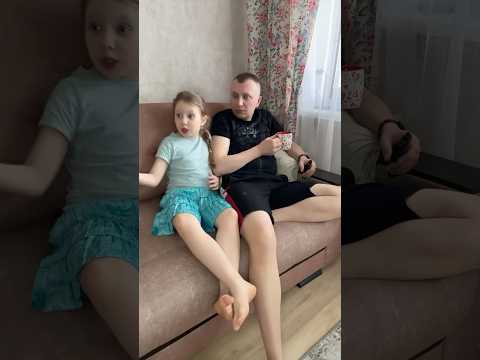 Мамин ухажёр Олег Иванович🤣 #duet #доча #papa #юмор #смех