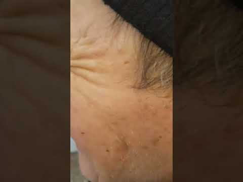 Папка мой!!!Щас уже не курит,бросил)))))