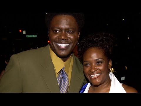 THIS Is Why Bernie Mac’s Widow Moved on So Quickly -  Their Love Story