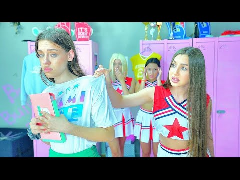 Kto ukradł MÓJ OSOBISTY DZIENNIK? 🚨 Diana odkrywa tajemnicę! 🤐