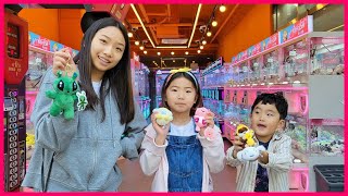 [한국여행 V-Log] 용돈으로 인형뽑기에 탕진?!ㅋㅋ 예니와 신비의 생애 첫 인형뽑기 도전!... [ 예니튜브 YENI TUBE ]