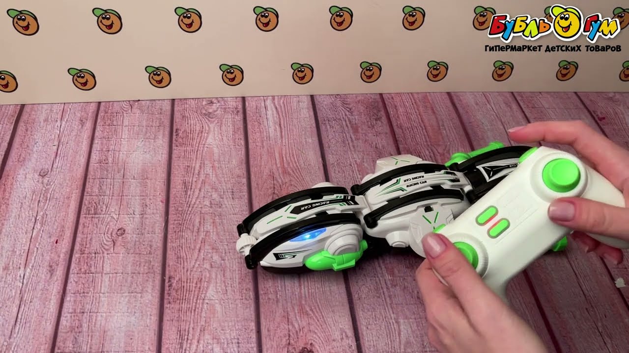 Машинка Lanson Toys трюковая перевертыш р/у  со светом и звуком - видео Машинка Lanson Toys трюковая перевертыш р/у  со светом и звуком - видео