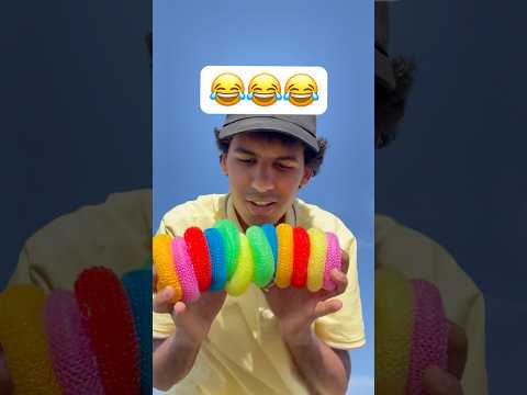 فاش كيتفرجو ولاد ختي 😂