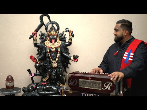 Devashish Ramdath - Jai Maha Kali Maa [Official Music Video] (2024 Navraatri Bhajan)