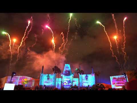 Jingle Bell, Jingle BAM HOLIDAY NIGHTTIME SHOW at Disney Hollywood Studios, Walt Disney World