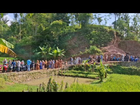 Penuh Perjuangan, Beginilah Nikahan Sunda Di Kampung Terpencil. Suasana Hajatan Jajap Pengantin