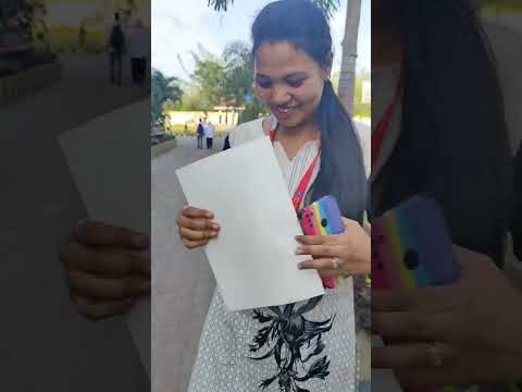 Drawing stranger girl in public ,epic reaction!! #drawing #shorts