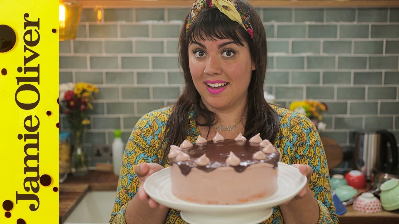 How to Decorate a Cake Real Time Recipe Dulce Delight
