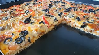 Pizza de casa romaneasca cu ou si creveti