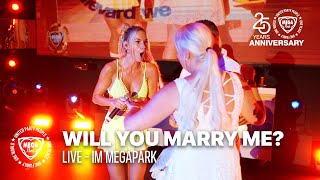 Heiratsantrag im Megapark – Sie sagt…?!“