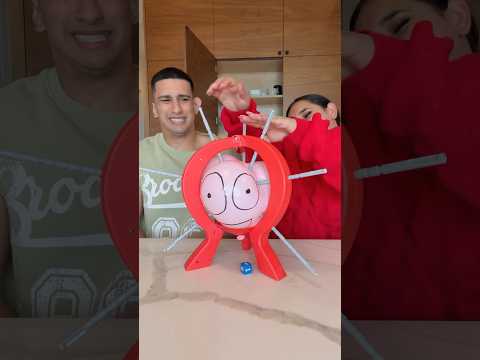 EL PERDEDOR LLAVA LA ROPA😨 #shorts #juegos