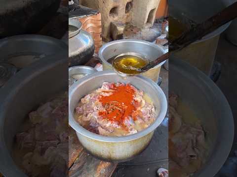 How Lucknow’s Famous Nawabi Biryani is Made! 🍛🔥#shortvideo #shorts