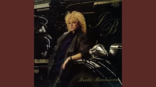 Iveta Bartošová  Poštolka