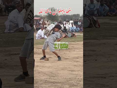 8 Year Old Boy Lifting 22kg In Pakistan #shorts #weightlifting #youtubeshorts