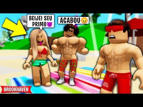 ESPIONEI um CASAL de TRAIDORES na FESTA da PRAIA e ISSO ACONTECEU... BROOKHAVEN RP Roblox