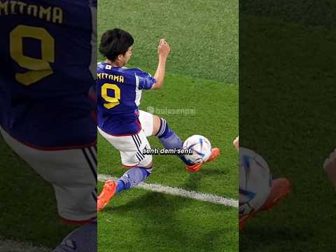 Saat sentuhan bola di sentimeter terakhir, membawa Jepang lolos dari grup neraka. #sepakbola