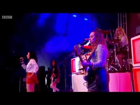 Charli XCX - London Queen Live Glastonbury 2015