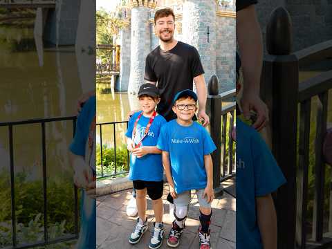 I Surprised 50 Make-A-Wish Kids With Disneyland