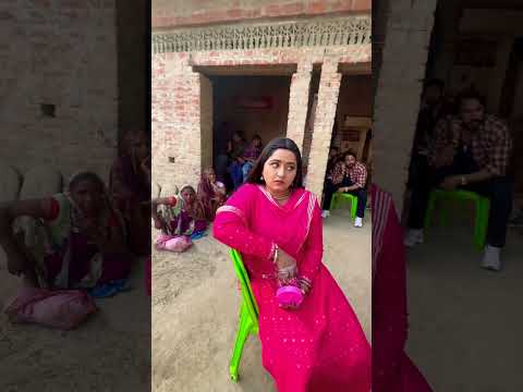 Chana pe bhi rok #kajalraghwani #bhojpuri #comedy #enjoy #kajalraghwanifamily #shooting #funny 😟😟