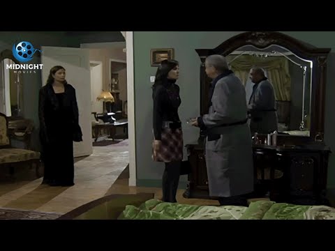 بنته رجعت متأخر وش الفجر وبتكذب عليه كمان .. شوفوا أبوها عمل معاها ايه