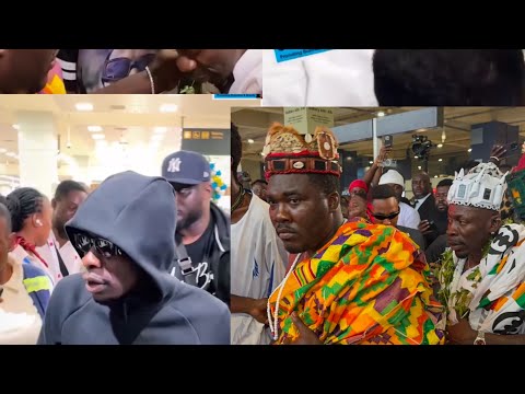 Shatta Wale royal welcome at the Kotoka Int’l Airport upons his arrival from Jamaica 🇯🇲