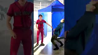 One Piece Cast Can't Stop Laughing #OnePiece #BehindTheScenes #fyp