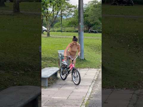 La bici 🚲 sorpresa 🎉 con final Féliz 😃❤️ #funny #youtubeshorts #trending