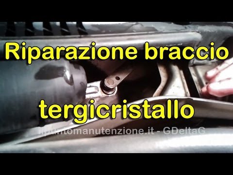Come cambiare spazzole tergicristallo della parte anteriore su FIAT PUNTO  (176) - Guida alla sostituzione