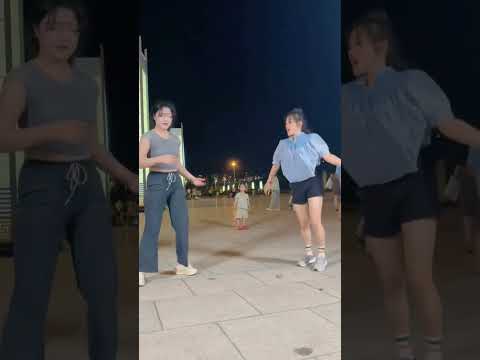 #bestshuffle #dance #fashion #dancer #trend #shuffle #cuttingshapes #shuffling #trending #dancing