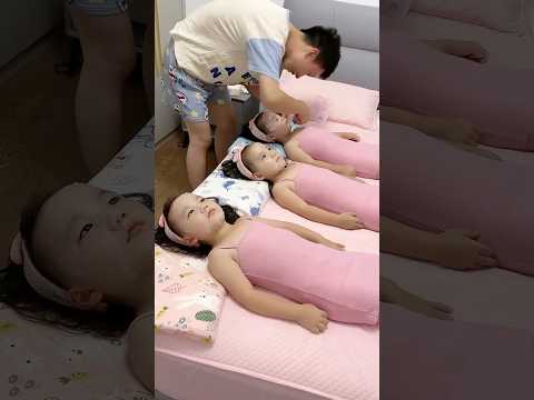 妥妥的女儿奴😂  #家有萌娃 #三胞胎vlog #爸爸帶娃記 #lovelybaby #lovelygirl
